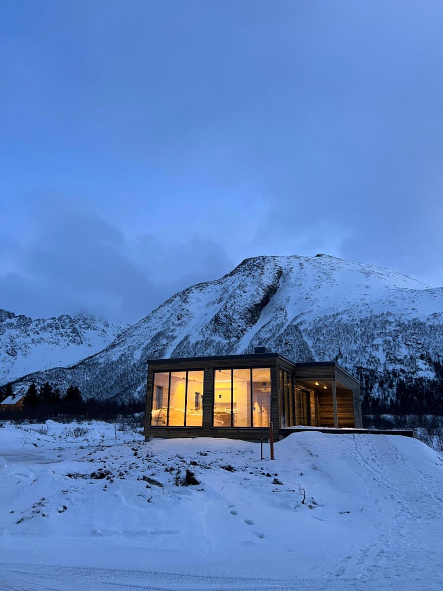Lyngvaer Luggombu Villa Kleppstad Eksteriør bilde
